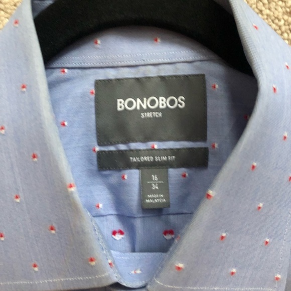 Dress shirt Medium. - Picture 3 of 4